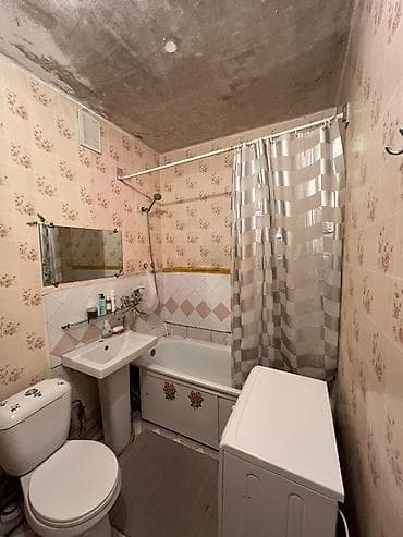 1 комнатный дом: 1 комната, 33 м², 105 серия, 1 этаж, Старый ремонт — 5