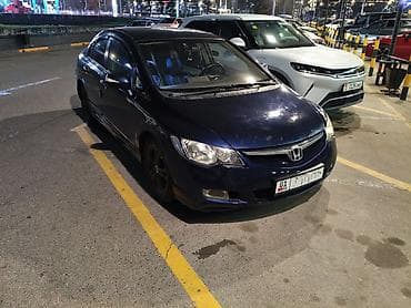 civik: Honda Civic: 2008 г., 1.3 л, Вариатор, Гибрид, Седан — 2