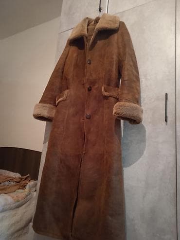 Дубленка, Классическая модель, Длинная модель, S at lalafo.kg Дубленка, Классическая модель, Длинная модель, S
