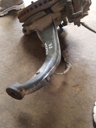 шредеры 8 на колесиках: Nissan Xterra цапфа со ступицей, Ниссан Икстерра 2005 по 2014год — 2