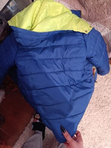 меняю с моей доплатой: Отдам 2 больших пакета с детской обувью и вещами для девочки до 11 — 2