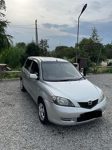 Mazda Demio: 2003 г., 1.3 л, Хэтчбэк