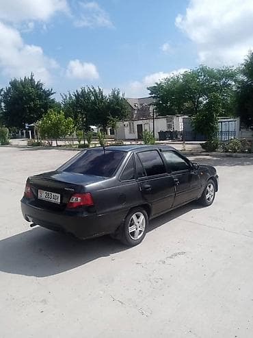 2011: Daewoo Nexia: 2011 г., Механика, Бензин, Седан — 3