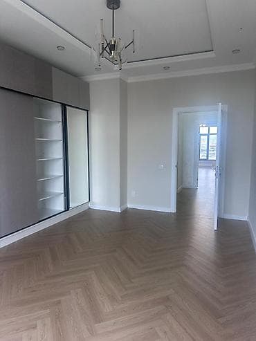 квартира секционного типа: 3 комнаты, 83 м², 9 этаж, Евроремонт — 8