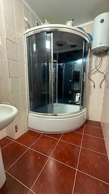 Квартиры: 2 комнаты, 68 м², Джал мкр (в т.ч. Верхний, Нижний, Средний) 106 серия, 6 этаж, Евроремонт — 6