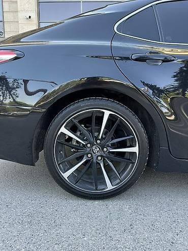 c4 a6: Toyota Camry: 2019 г., 2.5 л, Автомат, Бензин, Седан — 3