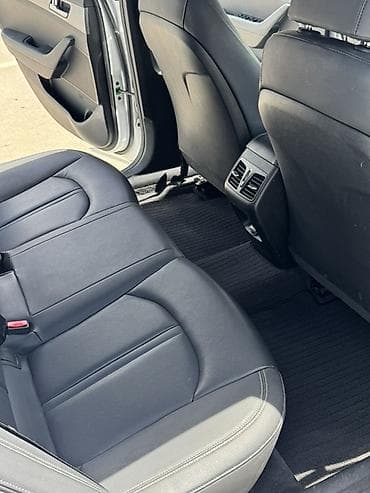 Продажа авто: Hyundai Sonata: 2017 г., 2 л, Автомат, Газ, Седан — 9