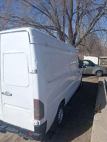 sanata lpi: Легкий грузовик, Mercedes-Benz — 4