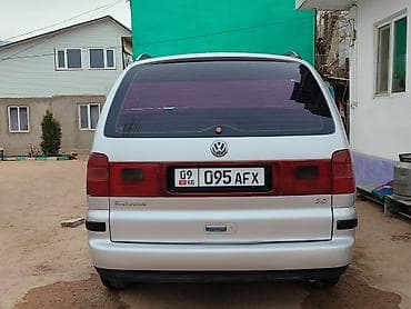 мото скутера: Volkswagen Sharan: 2000 г., 2 л, Ручные, Бензин, Минивэн — 6