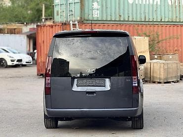 transporter multivan: Hyundai Staria: 2022 г., 3.5 л, Автомат, Бензин, Минивэн — 5