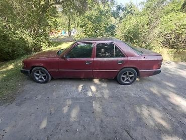 90: Mercedes-Benz W124: 1990 г., 3 л, Механика, Дизель, Седан — 5