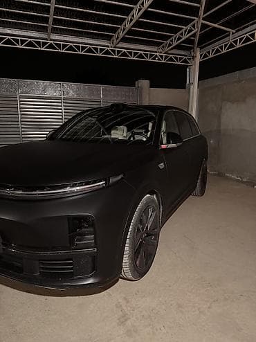 Продажа авто: Lixiang L7: 2025 г., 1.5 л, Автомат, Гибрид, Внедорожник — 4