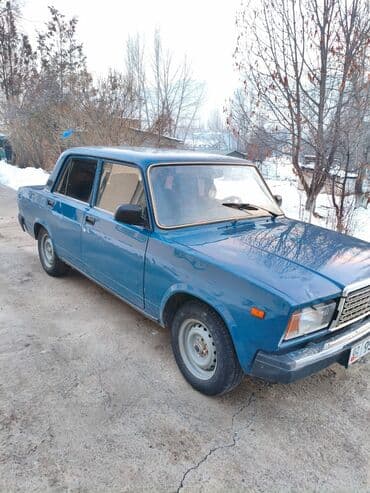 ВАЗ (ЛАДА) 2107: 2004 г., Механика, Бензин, Седан