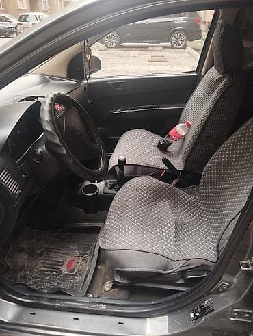 авто гетц: Hyundai Getz: 2004 г., 1.4 л, Ручные, Бензин, Хэтчбэк — 2