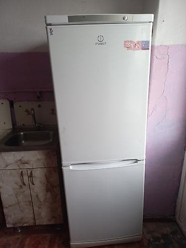 Техника жана электроника: Муздаткыч Indesit, Эки камералуу — 3