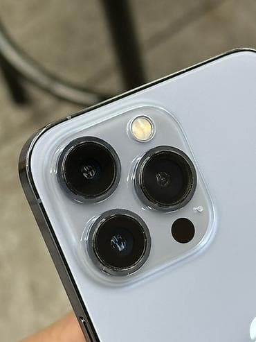 IPhone 13 Pro, Sierra Blue — 2