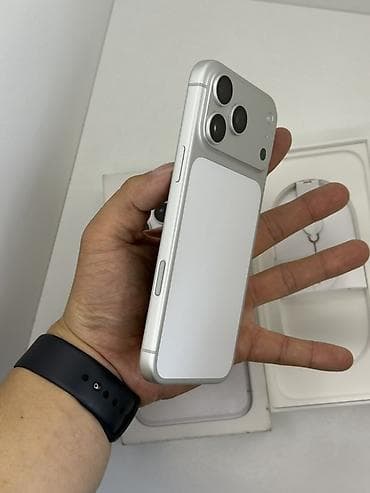 заряд акумулятора: IPhone 17 Pro Max, Б/у, 256 ГБ, Серебристый, Коробка, 100 % — 5