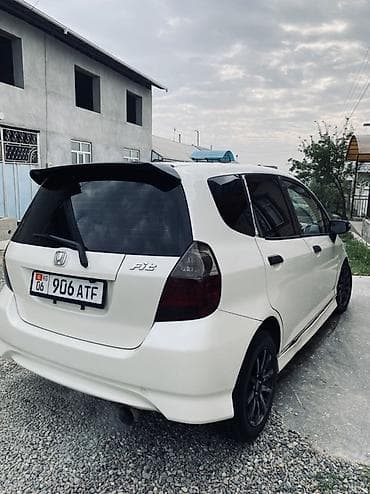 mitsubishi mini: Honda Fit: 2003 г., 1.5 л, Автомат, Бензин, Хэтчбэк — 2