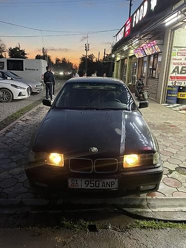2 9 тди: BMW 3 series: 1992 г., 2.5 л, Кол менен иштөөчү, Седан — 1