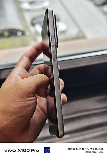 mate 20: Realme GT 7 Pro, Б/у, 256 ГБ, 2 SIM — 6