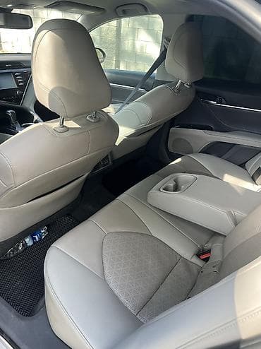 тоето камри: Toyota Camry: 2017 г., Автомат, Бензин, Седан — 9