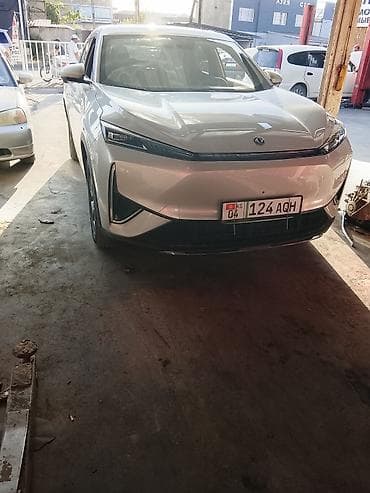 Электромобиль Донфенг л 7 518 запас хода 22000км (кроссовер) - Кузов
