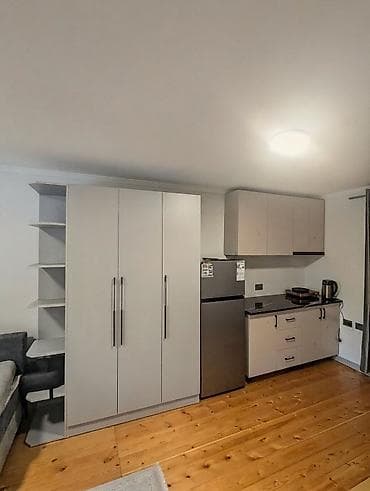 фучика 18 а: 1 комната, 18 м², Гостиничный тип, 2 этаж, Косметический ремонт — 3