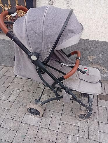 Коляска, цвет - Серебристый