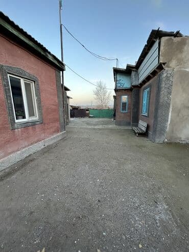 калыс ордо үй сатылат: 120 кв. м, 4 бөлмө, Жылытылган, Сарай, Забор, тосулган — 4