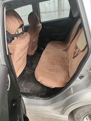 m5 e60: Honda Fit: 2011 г., 1.5 л, Механика, Бензин, Хэтчбэк — 5