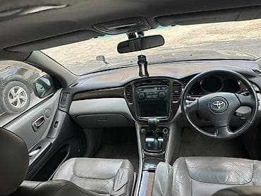 Транспорт: Toyota Kluger: 2001 г., 3 л, Автомат, Газ, Кроссовер — 10