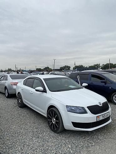 Skoda Octavia: 2016 г., 1.6 л, Автомат, Бензин, Лифтбек