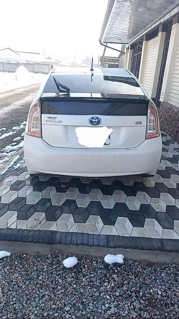 Toyota Prius: 2012 г., 1.8 л, Вариатор, Гибрид, Лифтбек