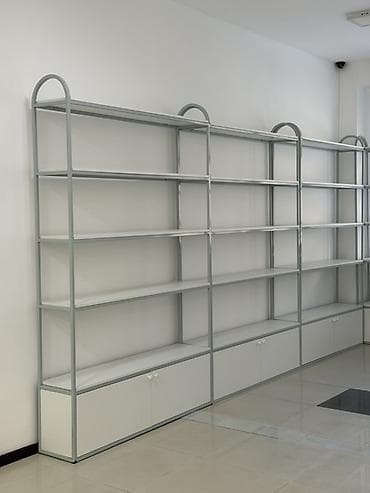 полки стеклянные: Металлические стеллажи для магазина/шоурума - Конструкция: модульная — 1