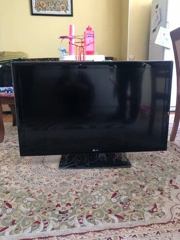 Продаем телевизор LG почти новый, сборка Корея оригинал. Срочно в