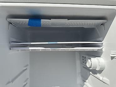 мерседес 124 объем 2 2: Мини-холодильник CHiQ - Общий объем: 92 л - Класс — 6