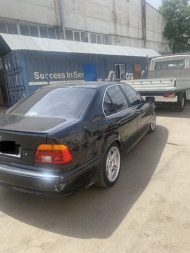BMW 520: 2001 г., 2.2 л, Механика, Бензин, Седан — 4