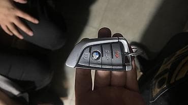 наблр ключей: BMW X7: 2020 г. — 1