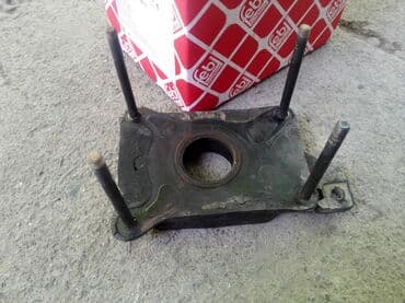 гитара голф 3: Фланец моновпрыска Golf 3 (одевается на коллектор, сверху крепился сам — 2