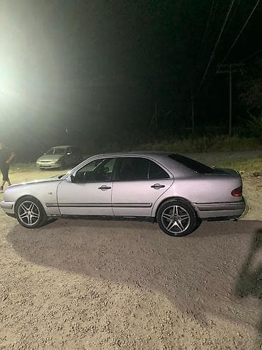 nisan skyline: Mercedes-Benz E-Class: 1996 г., 2.8 л, Ручные, Бензин, Седан — 3