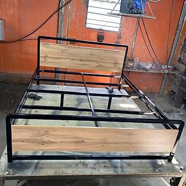 форе: Двуспальная кровать, Новый, Каркас без матраса, длина - 200 см — 1