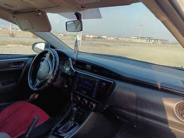 крыло нексия 1: Toyota Corolla: 2017 г., 1.6 л, Автомат, Бензиновая, Седан — 2