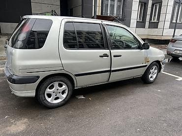 Продажа авто: Toyota Raum: 2000 г., 1.5 л, Автомат, Бензин, Хэтчбэк — 5