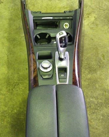 купить бу компьютер в бишкеке: Консоль бмв х5 е70. наш адрес Бишкек Профсоюзная пересекает — 1