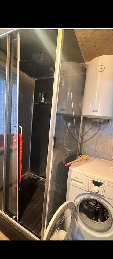 3 микрорайоне: 58 м², 3 комнаты, Забор, огорожен — 4