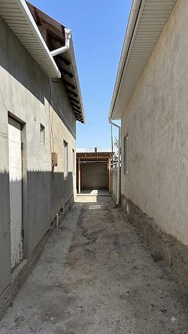 Үйлөр: 🏠Продается мансардный дом Ж/м Жер ынтымагы (Арча - Бешик)258 м², 2 — 10