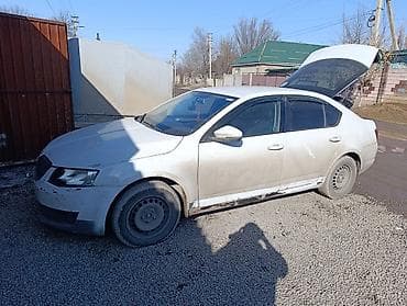 фольскваген венто: Skoda Octavia: 2015 г., Седан — 7