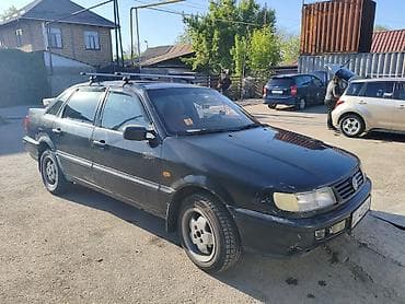 машина краун: Volkswagen Passat: 1993 г., Седан — 5