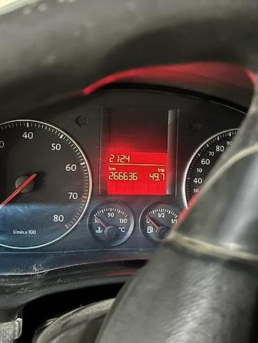 гольф 3 богажник: Volkswagen Golf V: 2005 г., 1.6 л, Автомат, Бензин, Хэтчбэк — 6