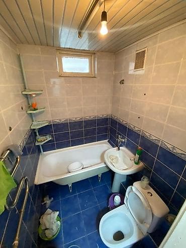 9мкр: 2 комнаты, 43 м², Хрущевка, 4 этаж, Косметический ремонт — 3